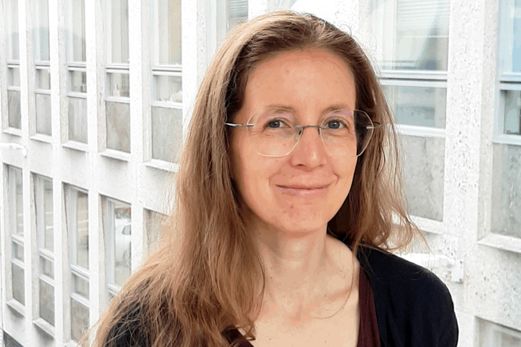 Portrait picture of Anne Hofmann